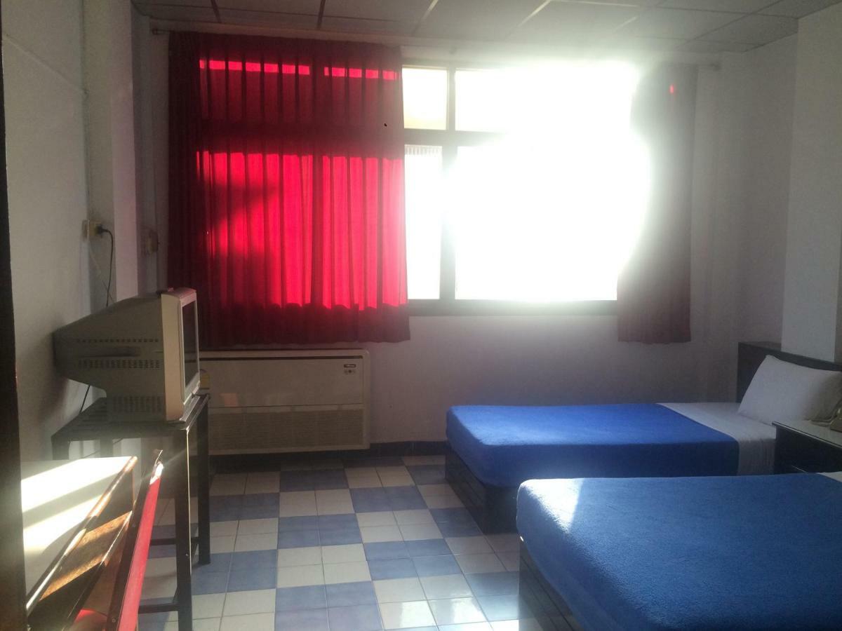Thairungruang Hotel Surat Thani Luaran gambar