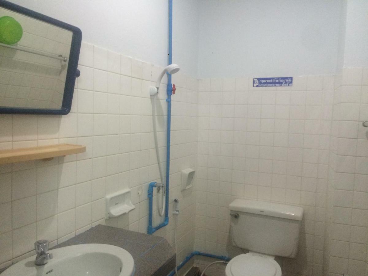Thairungruang Hotel Surat Thani Luaran gambar