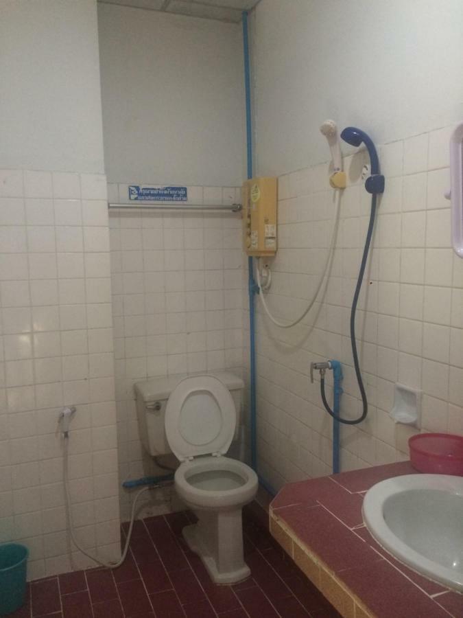Thairungruang Hotel Surat Thani Luaran gambar