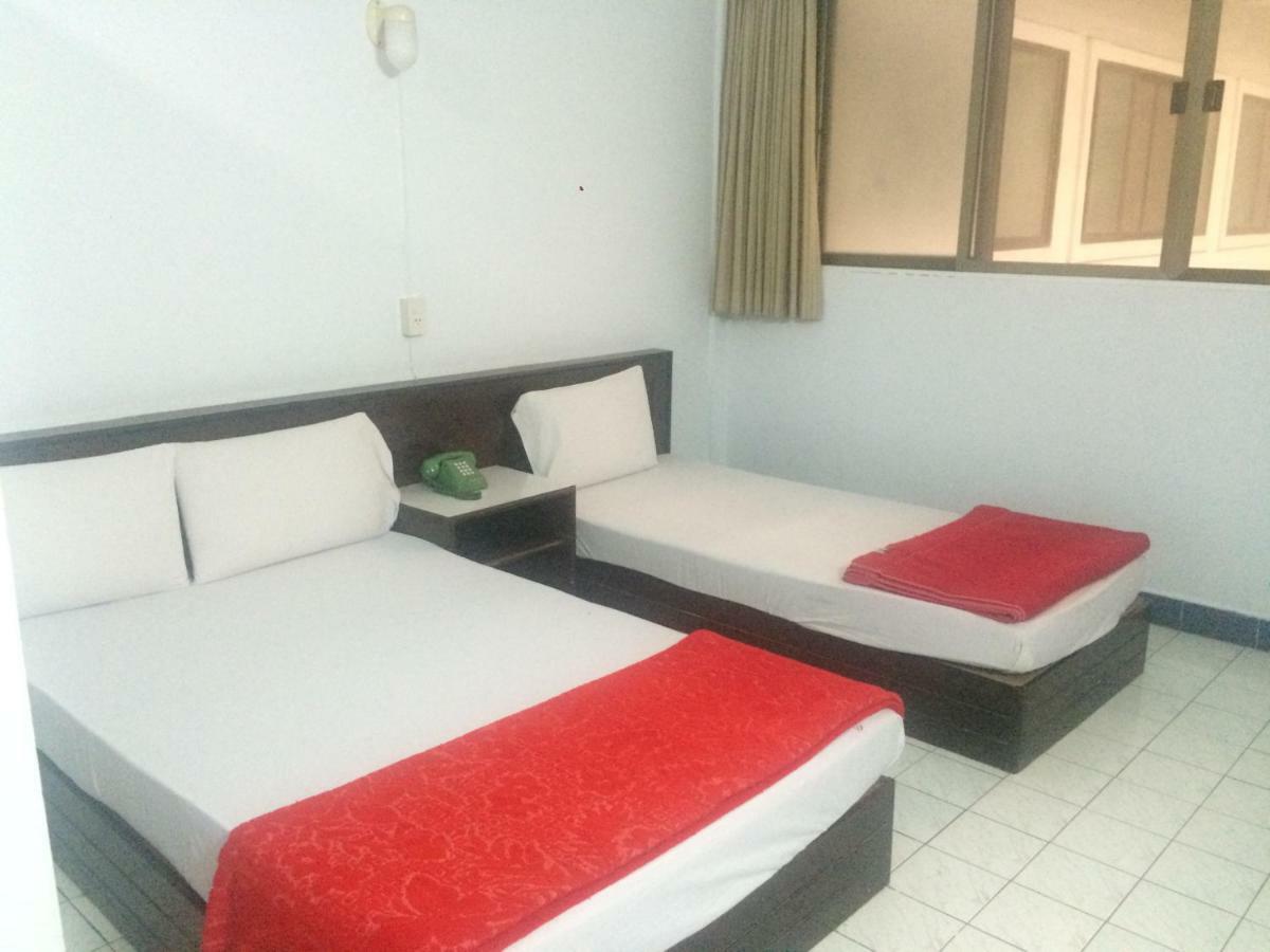 Thairungruang Hotel Surat Thani Luaran gambar