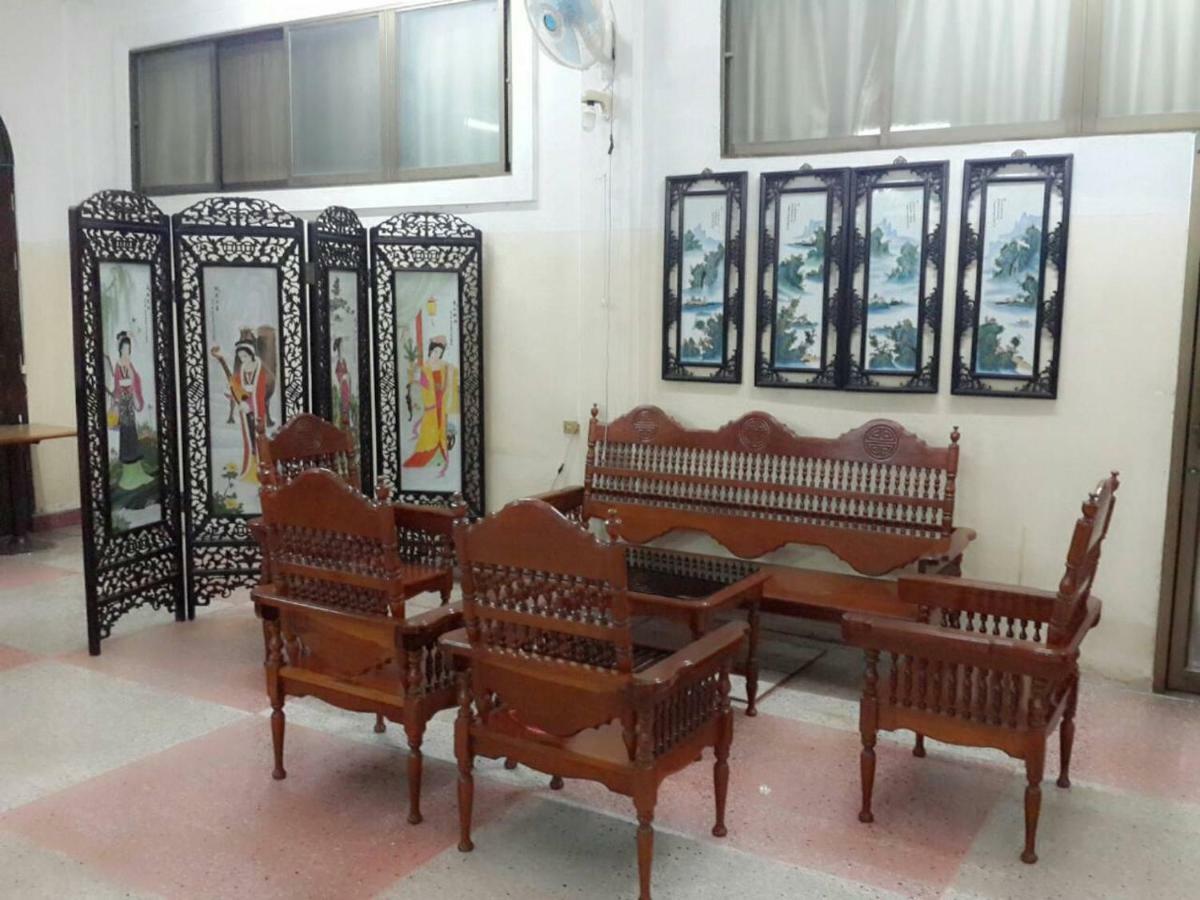 Thairungruang Hotel Surat Thani Luaran gambar